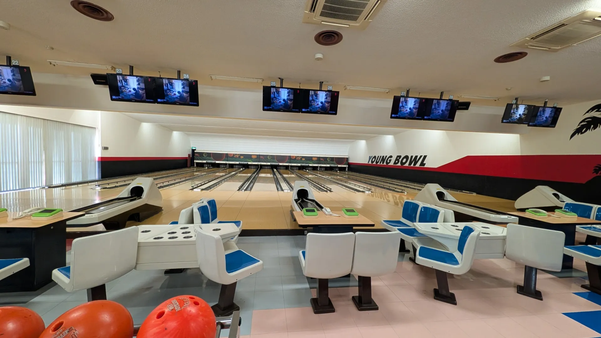 今年もありがとうございました!年末恒例ボウリング!